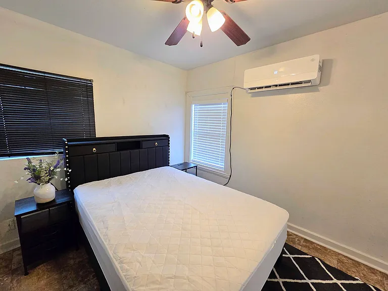 1008 Runnels St — Photo 10