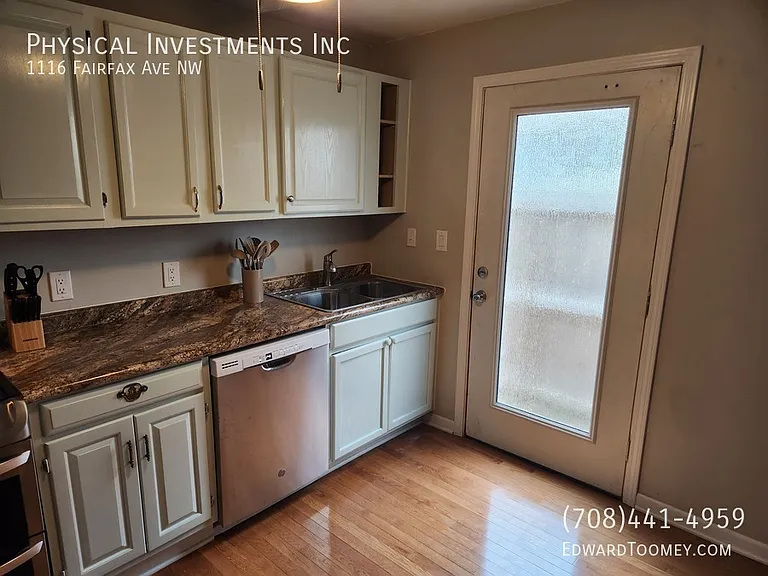 1116 Fairfax Ave NW — Photo 12