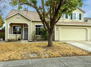 1096 Leake Cir, Woodland, CA 95776