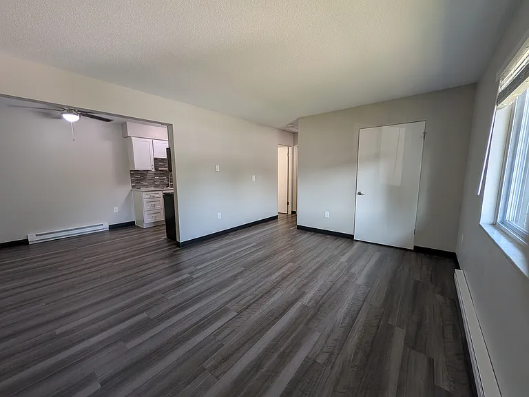 6110 Monroe St #15 — Photo 10
