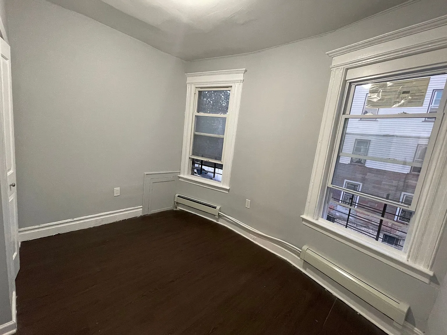 3 bed, $1,900 — Photo 3