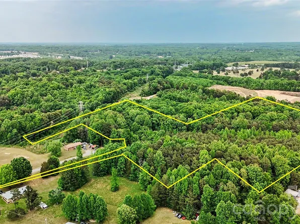 1310 Mount Olive Rd, Statesville, NC 28625