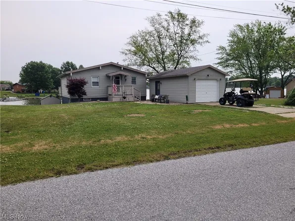 4142 Cedar Ln, West Salem, OH 44287