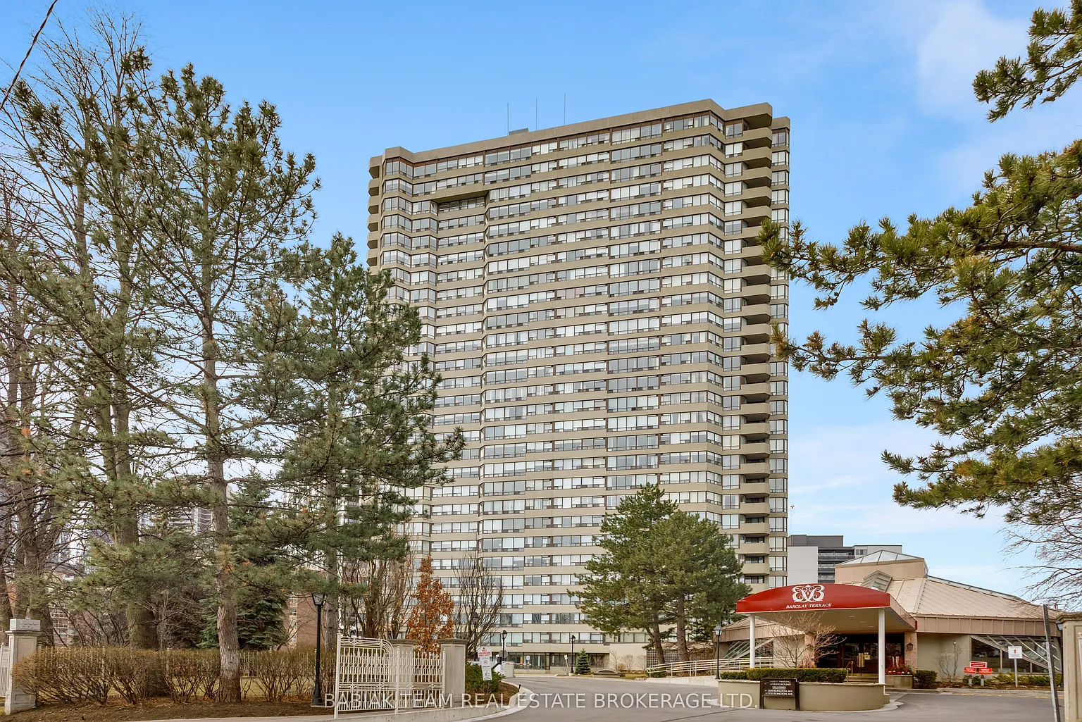 1300 Islington Ave #303 photo 1