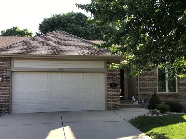 8533 N Chatham Ave, Kansas City, MO 64154