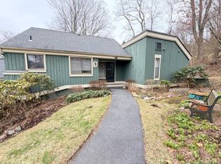 39 Heritage Hills #B, Somers, NY 10589