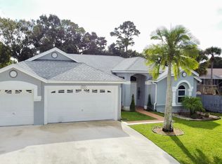 122 Nottingham Rd, Royal Palm Beach, FL 33411