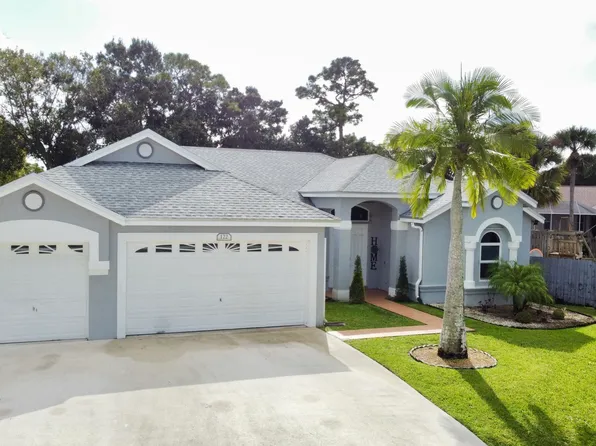 122 Nottingham Road Road, Royal Palm Beach, FL 33411