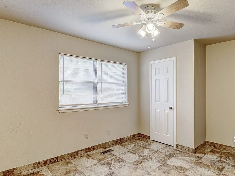 7507 Knight Lake Dr — Photo 14