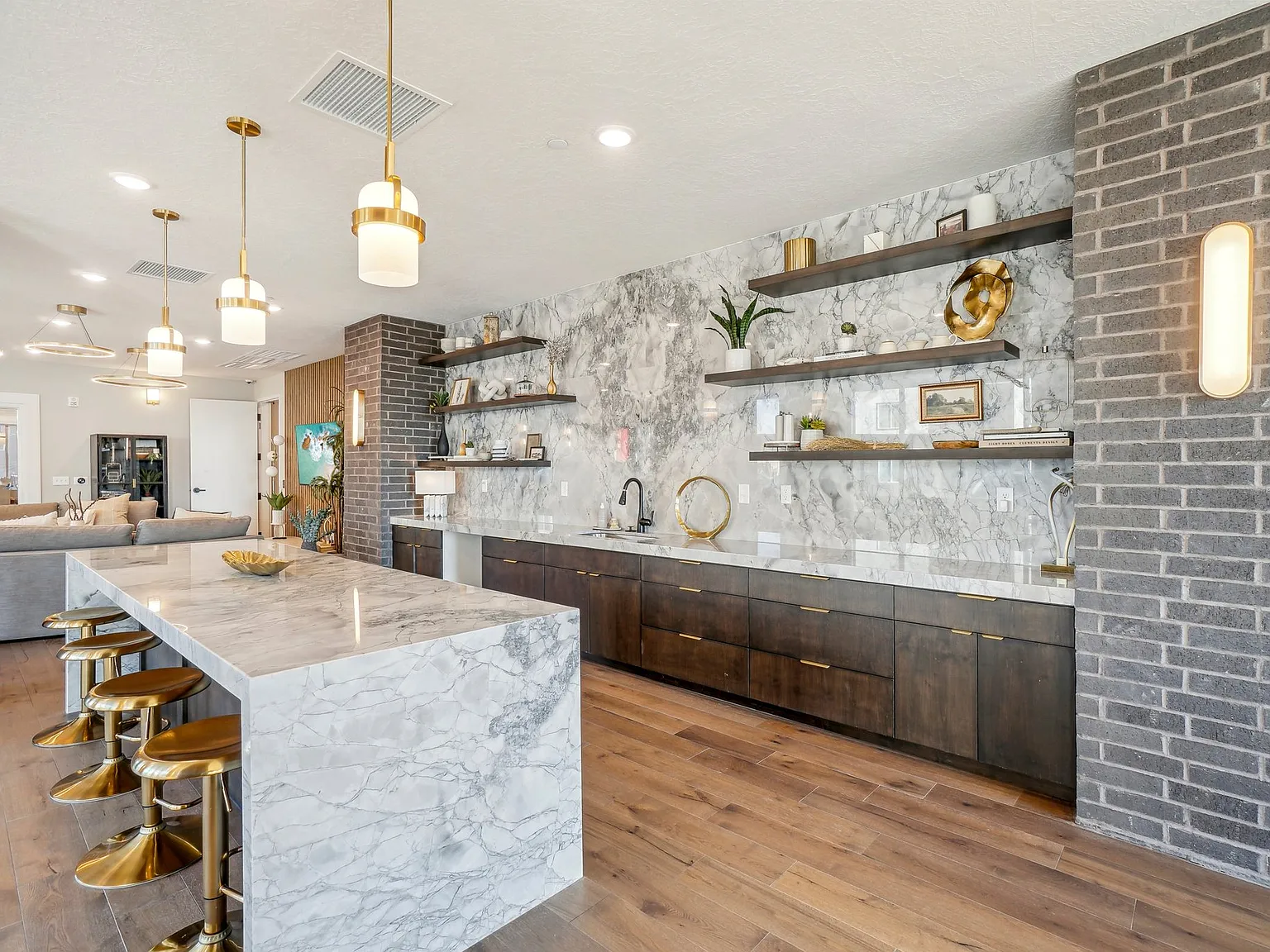 Brigham Lofts — Photo 4