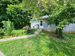 3373 E Margaret Dr, Terre Haute, IN 47802