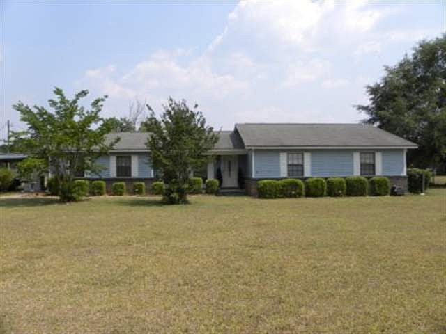 1st image of 170 Carver Dr
