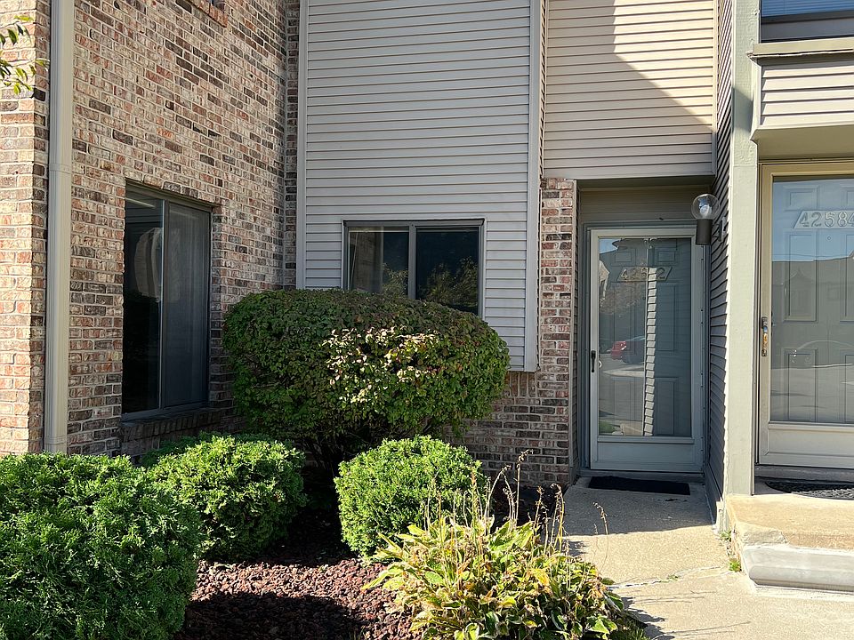1st image of 42582 Lilley Pointe Dr