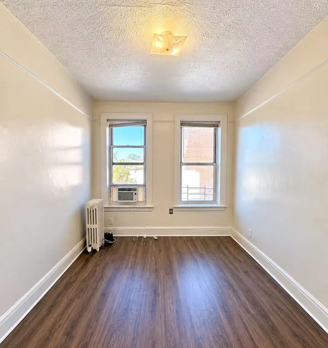 1 bed, $2,500 — Photo 2
