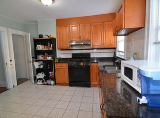 54 Lunt St #1, Quincy, MA 02171