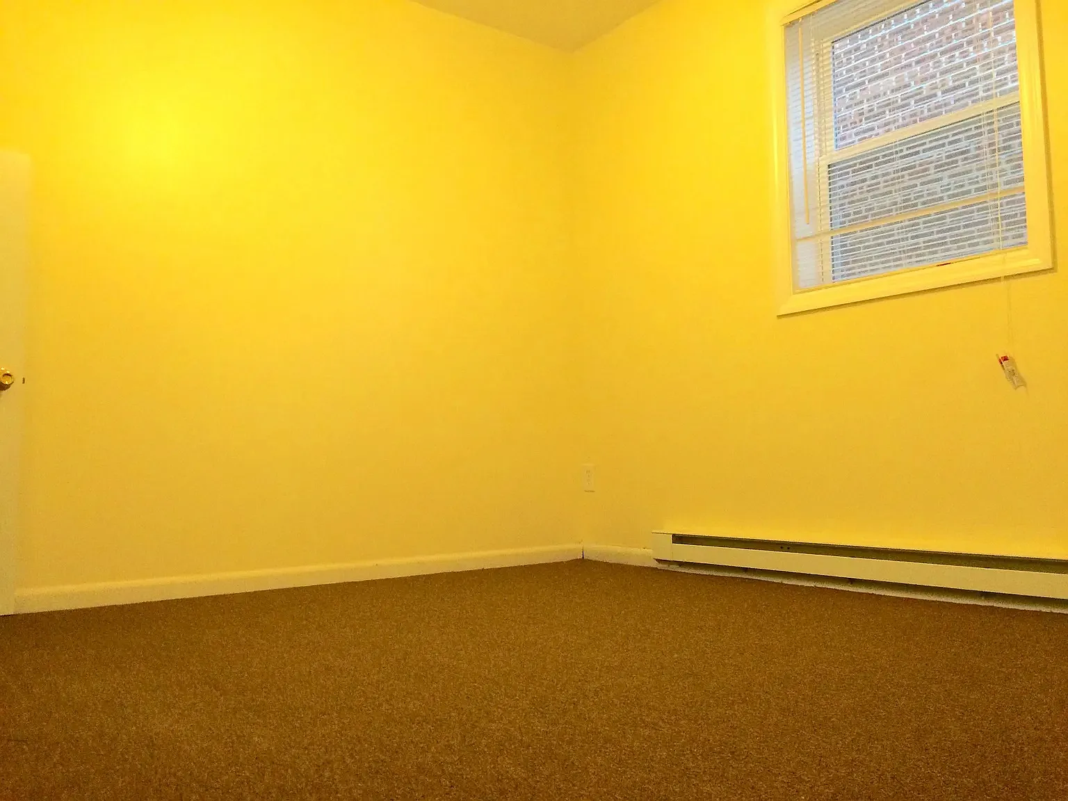 2 bed, 1000 sqft, $2,400 — Photo 4