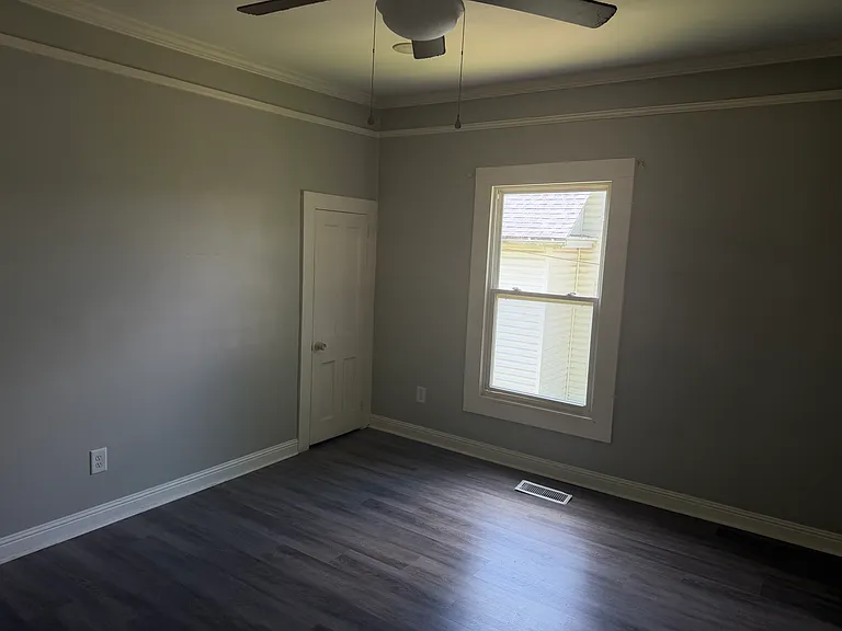 71 Valley St NW — Photo 6