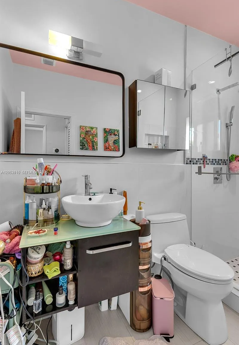 2 bed, 1122 sqft, $3,500 — Photo 2