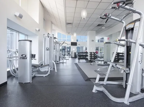 350 West 42nd Street image 8 of 9