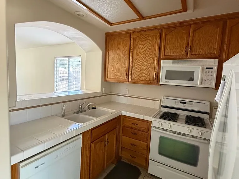6107 Ragusa Ln — Photo 16