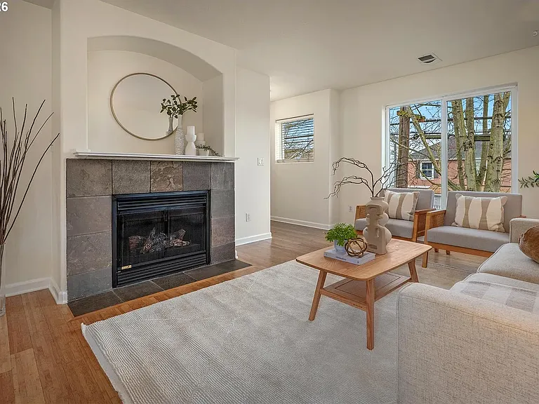 900 SW 173rd Ave — Photo 10