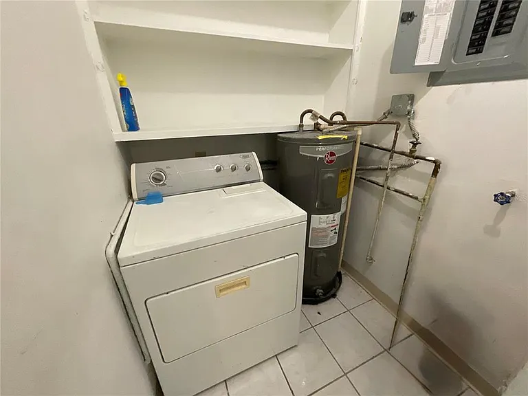 2117 Calusa Trl — Photo 11
