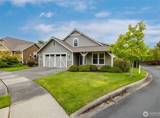 997 Chestnut Loop, Mount Vernon, WA 98274
