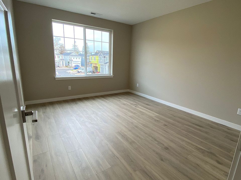 1st image of 4019 SE Swoveland Ct