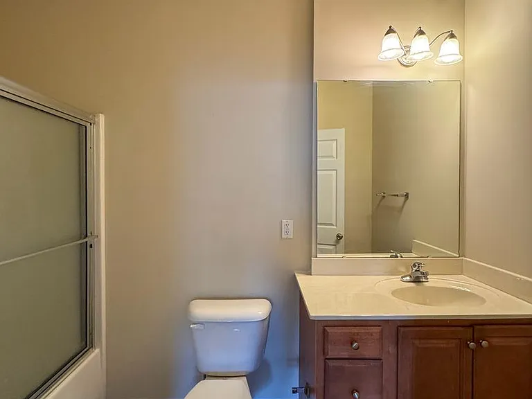 3060 Candlelight Dr — Photo 12