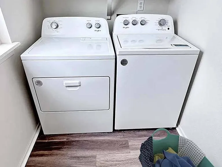 Washer & Dryer