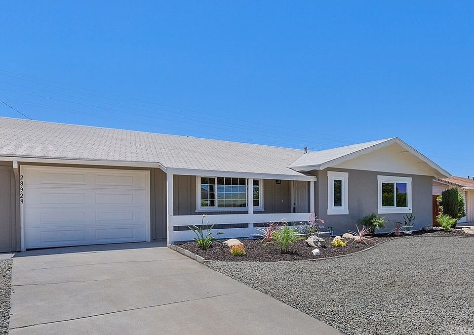 1st image of 28929 Pebble Beach Dr