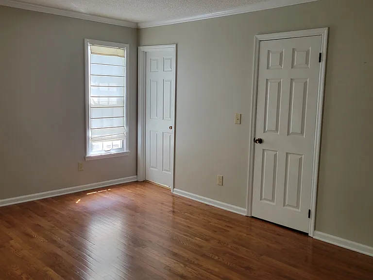 110 Hilton Ln — Photo 21