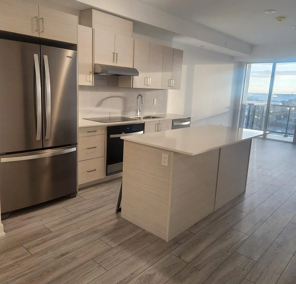 2 bed, $2,550 — Photo 4