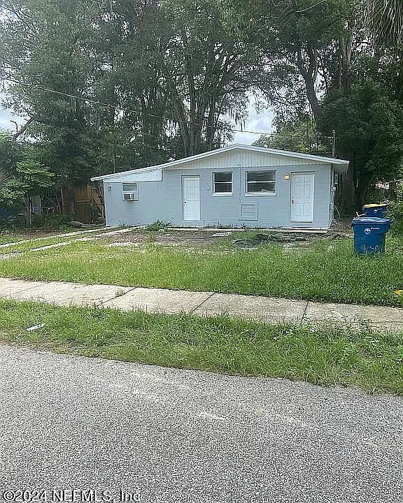 1st image of 8142 EATON Avenue