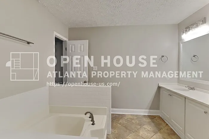 2922 Melton Ct SW — Photo 14