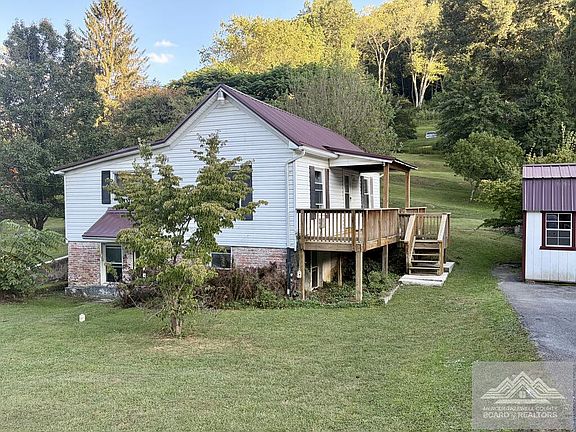3rd image of 115 Bluestone Ave