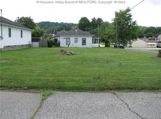 1601 Lincoln Ave, Saint Albans, WV 25177