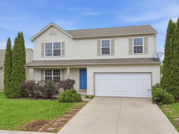 202 Riley Pl, Fort Wayne, IN 46825