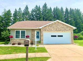 73 Prince William Ct, La Porte, IN 46350