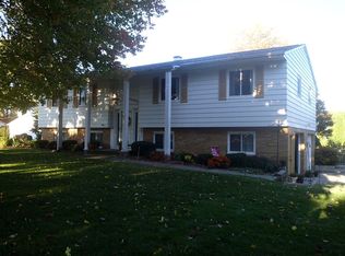 499 Saint Vincent Dr, Akron, OH 44333