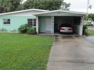 1511 Lakeview Dr, Sebring, FL 33870