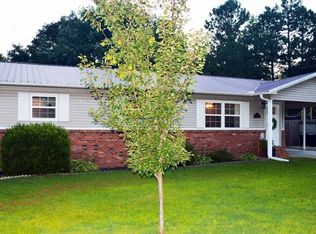 10813 Ranchhouse Ln, Dexter, MO 63841