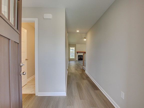 4th image of 1543 Kingbird Dr Lot 176