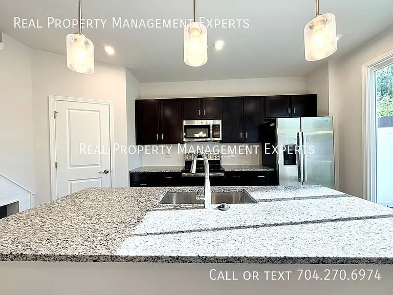 9300 Widden Way — Photo 4