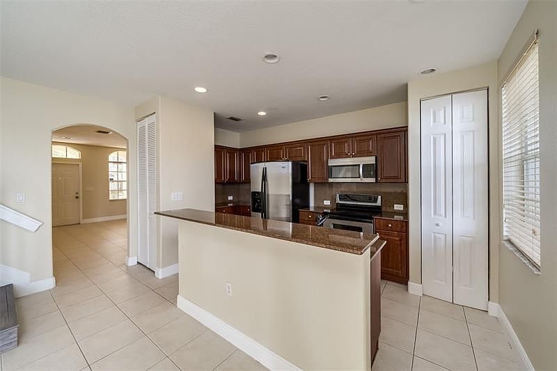 1st image of 2761 SW 85th Ave