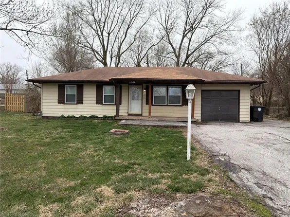 17130 Chula Vista Dr, Belton, MO 64012