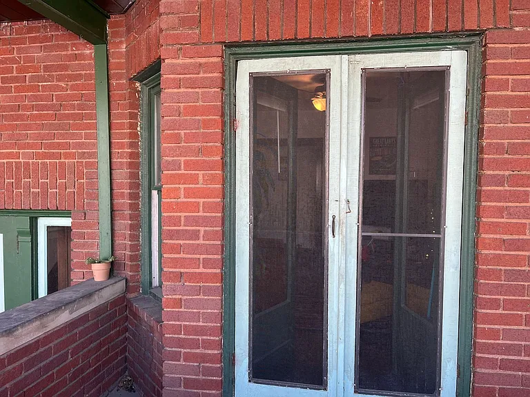 2215 W 14th St — Photo 18