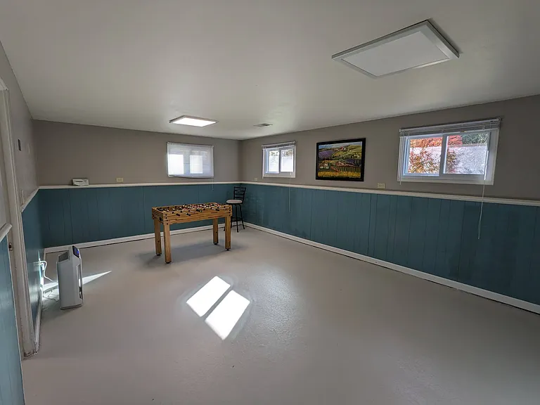 1617 McKinley Ave — Photo 27