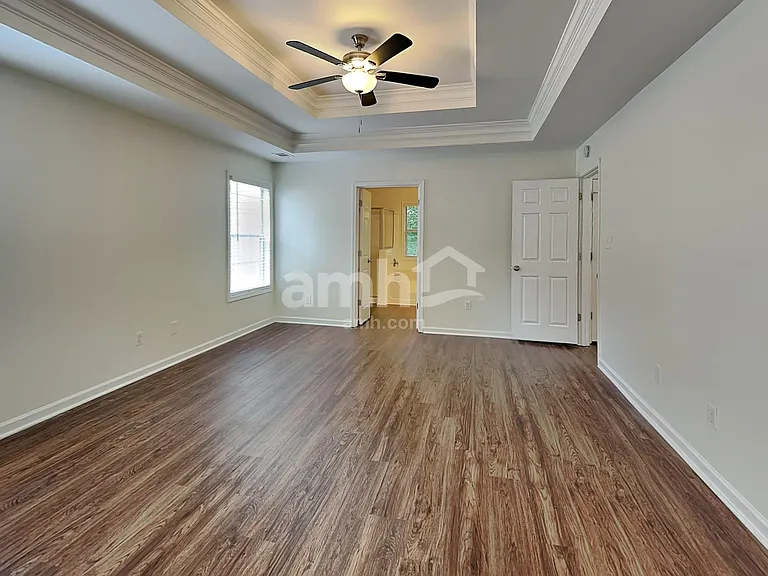 555 Fosters Mill Ln — Photo 12