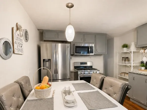 34 Arizona Way, Olivehurst, CA 95961